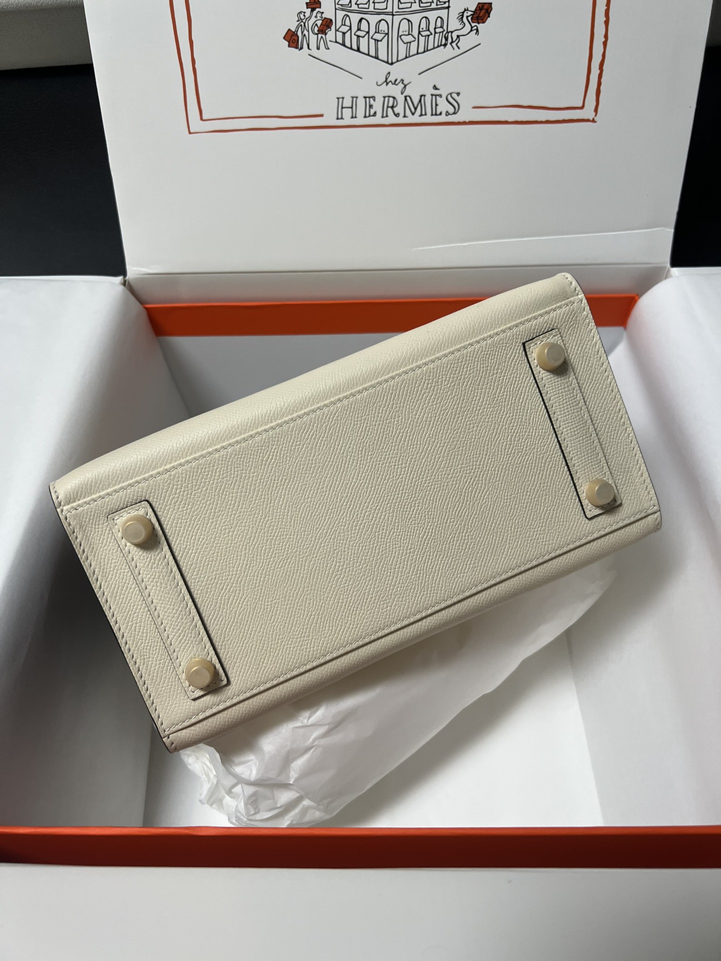 Birkin/Birkin-30cm-epsom-Milkshake-White-with-Black-GHW/img_004