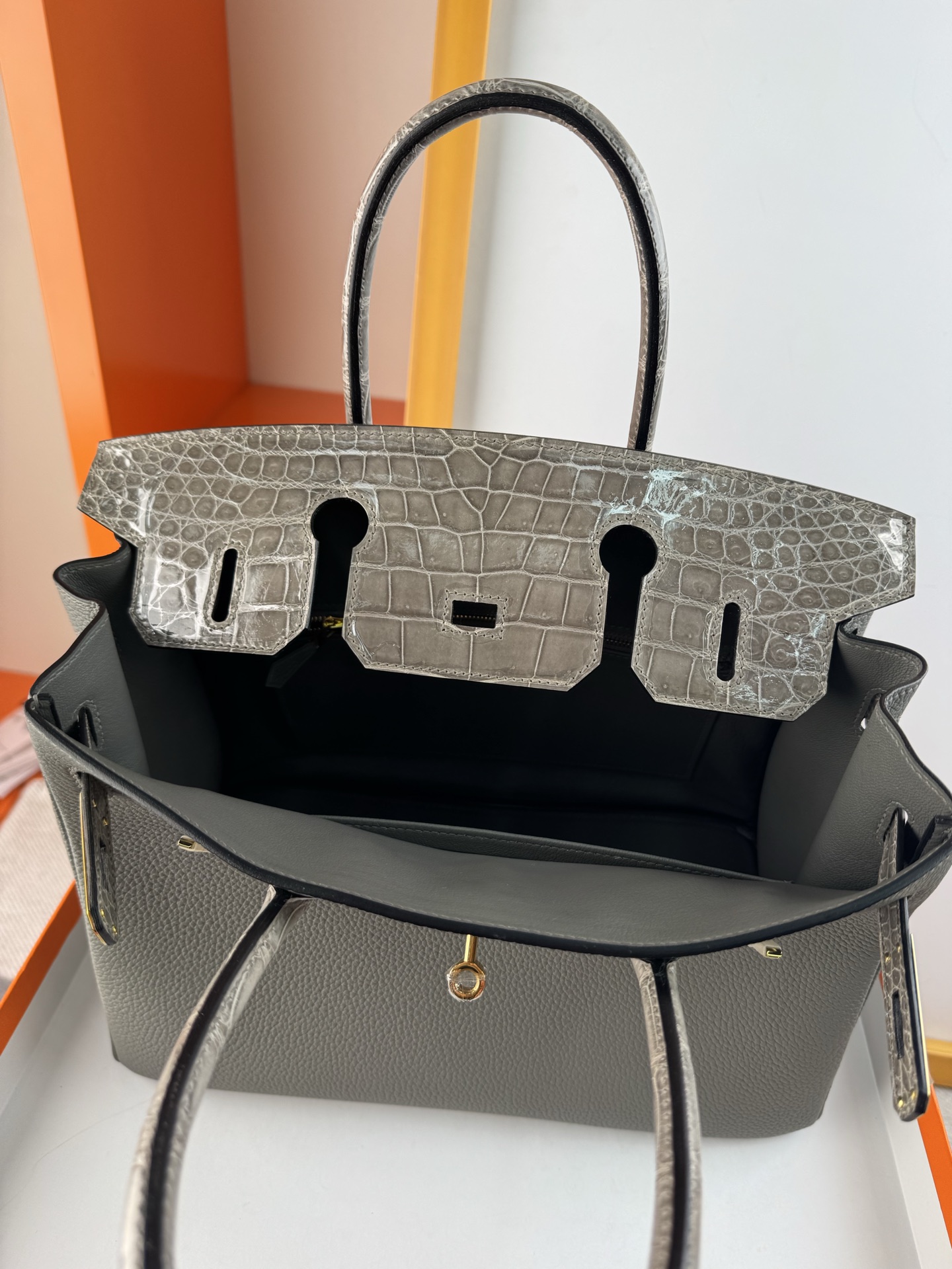 Birkin/Birkin-30cm-touch-Togo-and-Shiny-Crocodile-Etoupe-GHW/img_005