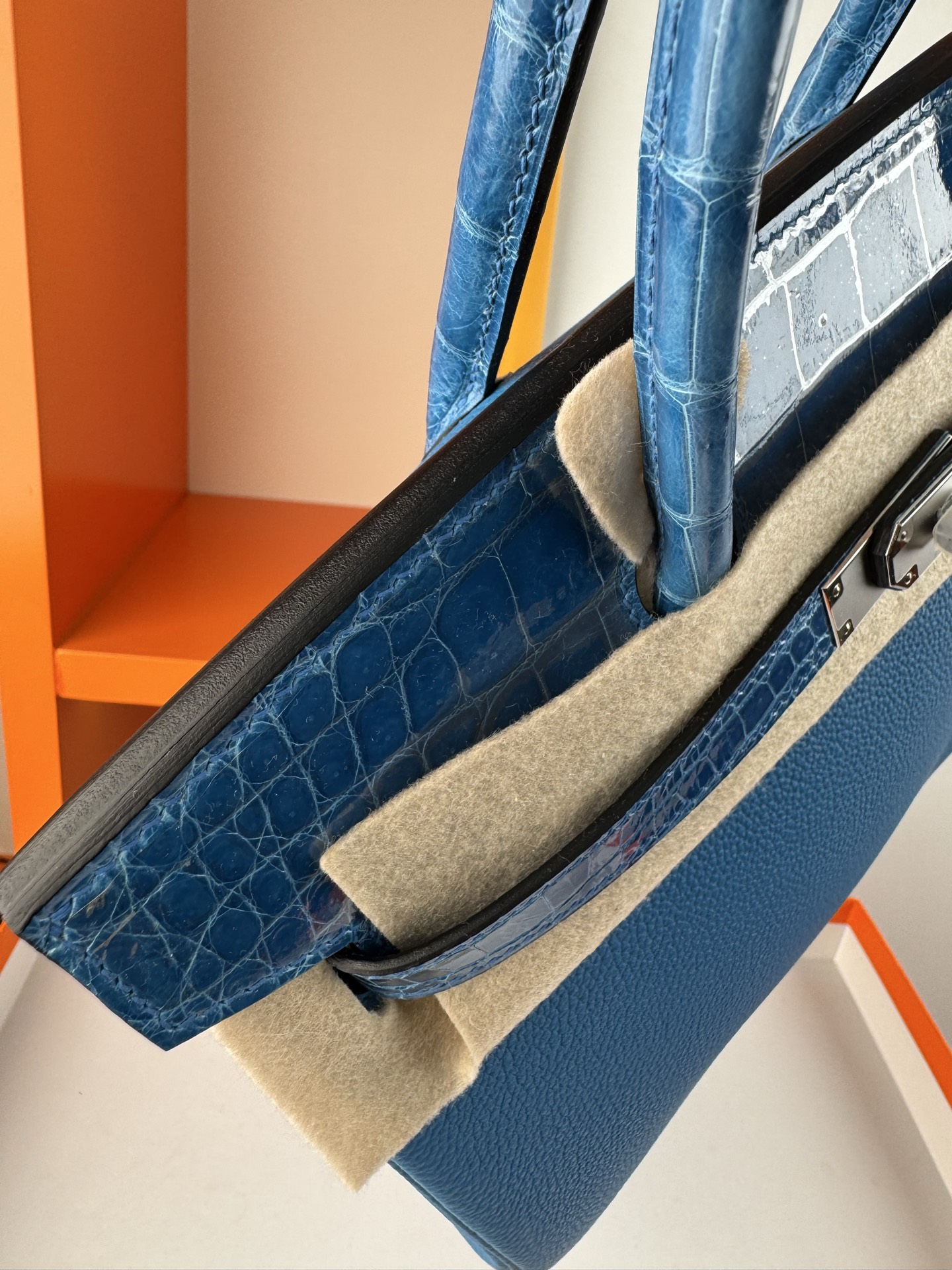 Birkin/Birkin-30cm-touch-Togo-and-Shiny-Crocodile-Haven-Blue/img_004