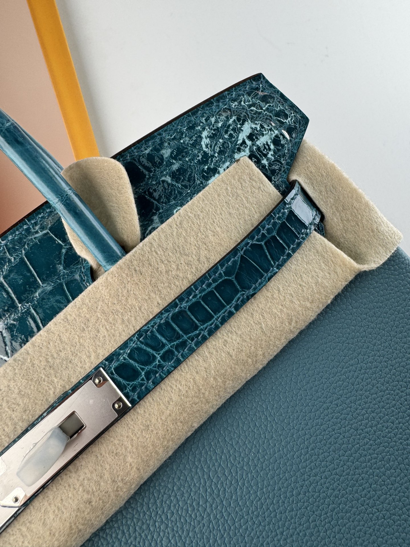 Birkin/Birkin-30cm-touch-Togo-and-Shiny-Crocodile-Jean-Blue/img_004