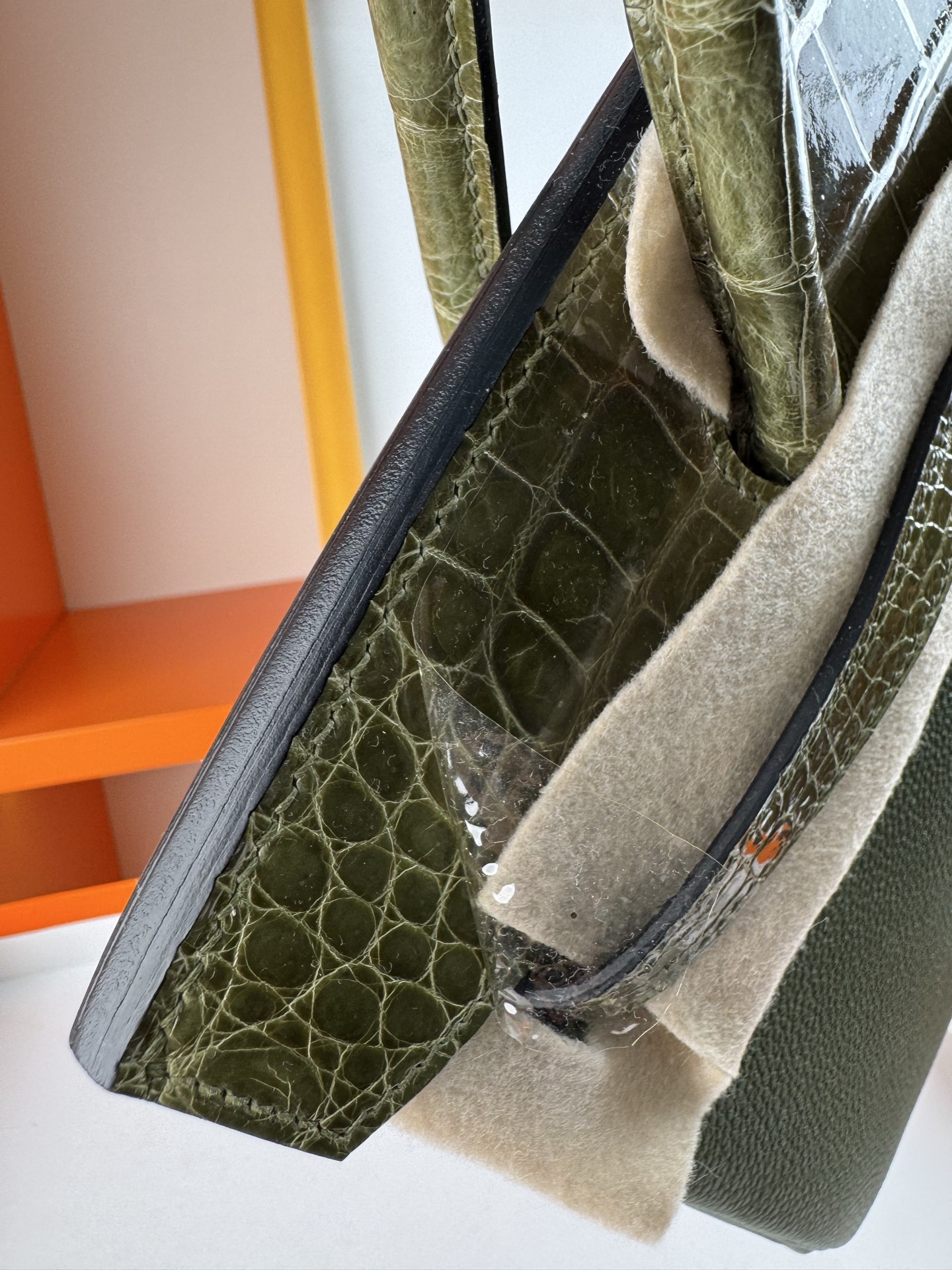 Birkin/Birkin-30cm-touch-Togo-and-Shiny-Crocodile-Olives/img_005