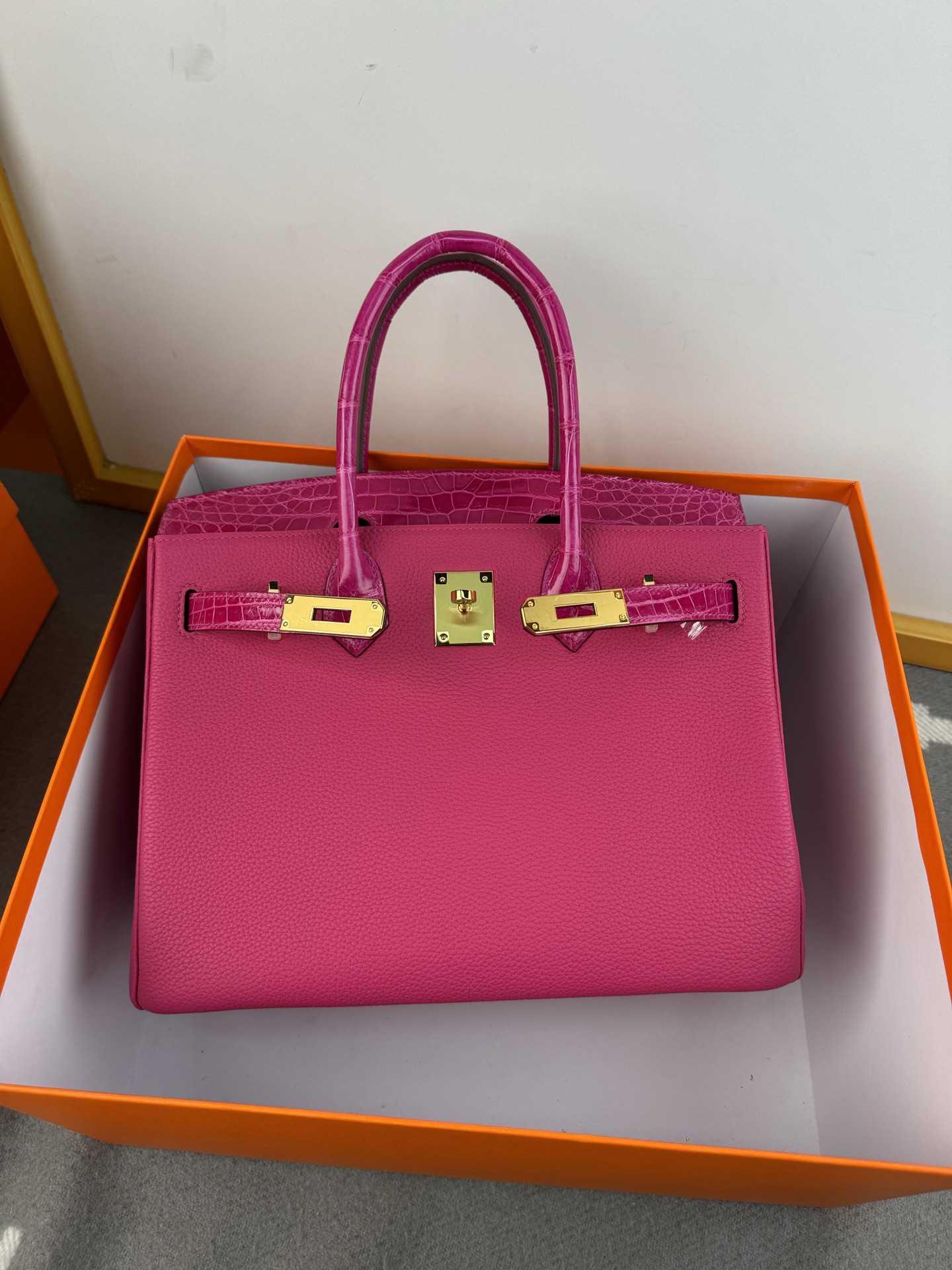 Birkin/Birkin-30cm-touch-Togo-and-Shiny-Crocodile-Rose-Red/img_008