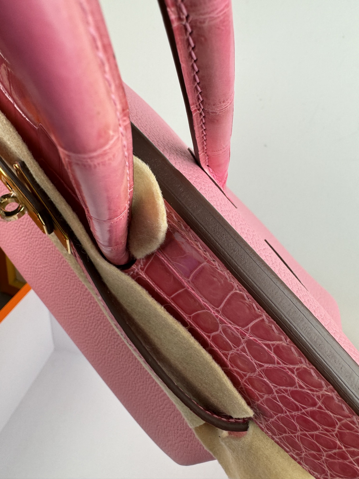 Birkin/Birkin-30cm-touch-Togo-and-Shiny-Crocodile-Sakula-Pink/img_007