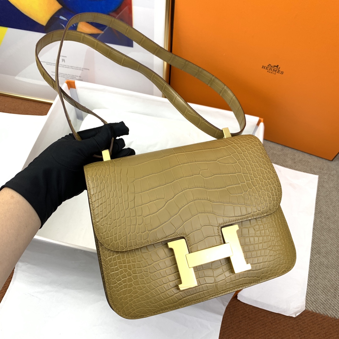 Constance/Constance-18cm-Matte-Alligator-Texture-Dust-Yellow/img_003