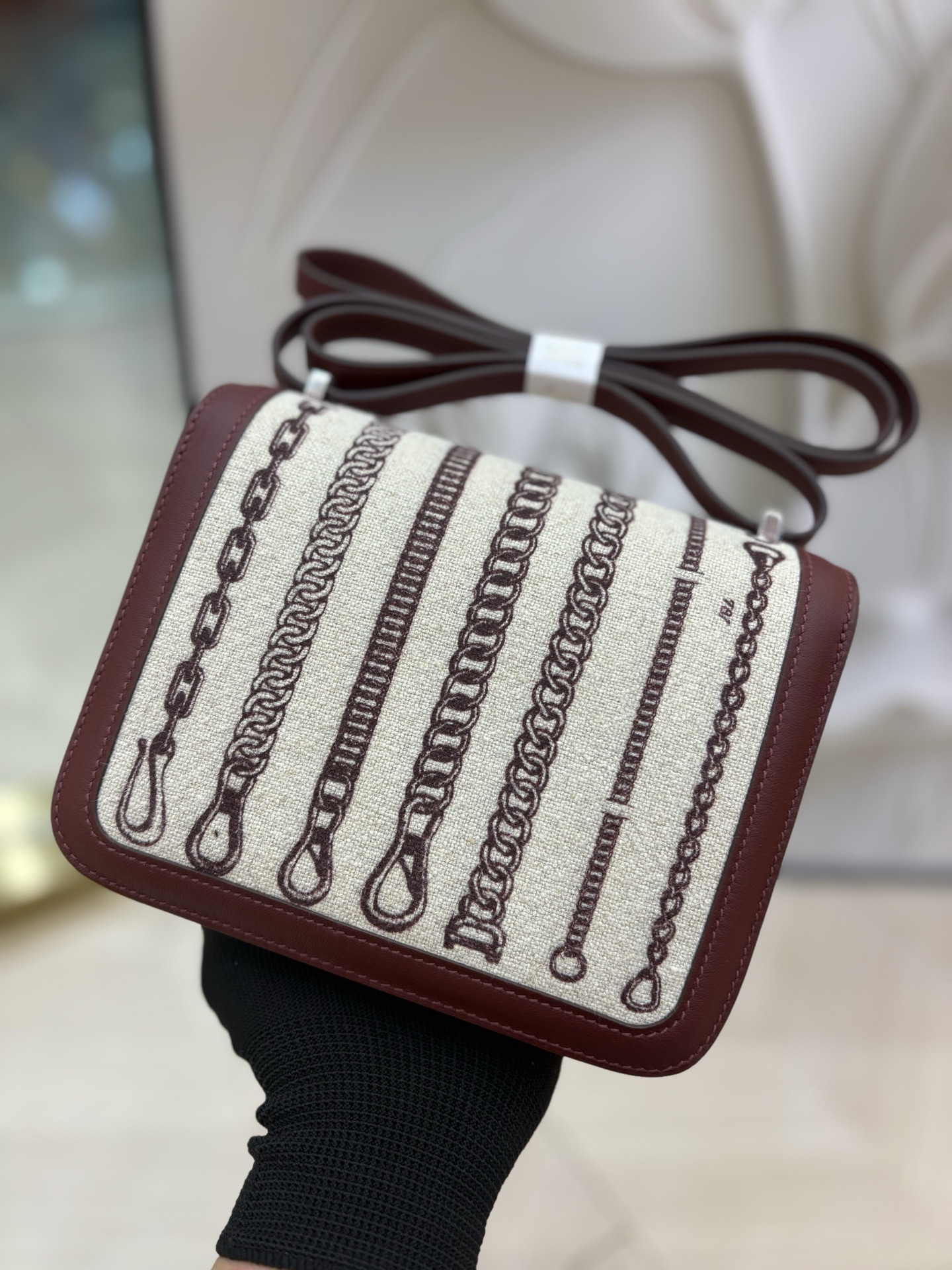 Constance/Constance-18cm-Red-Special-Edition/img_005