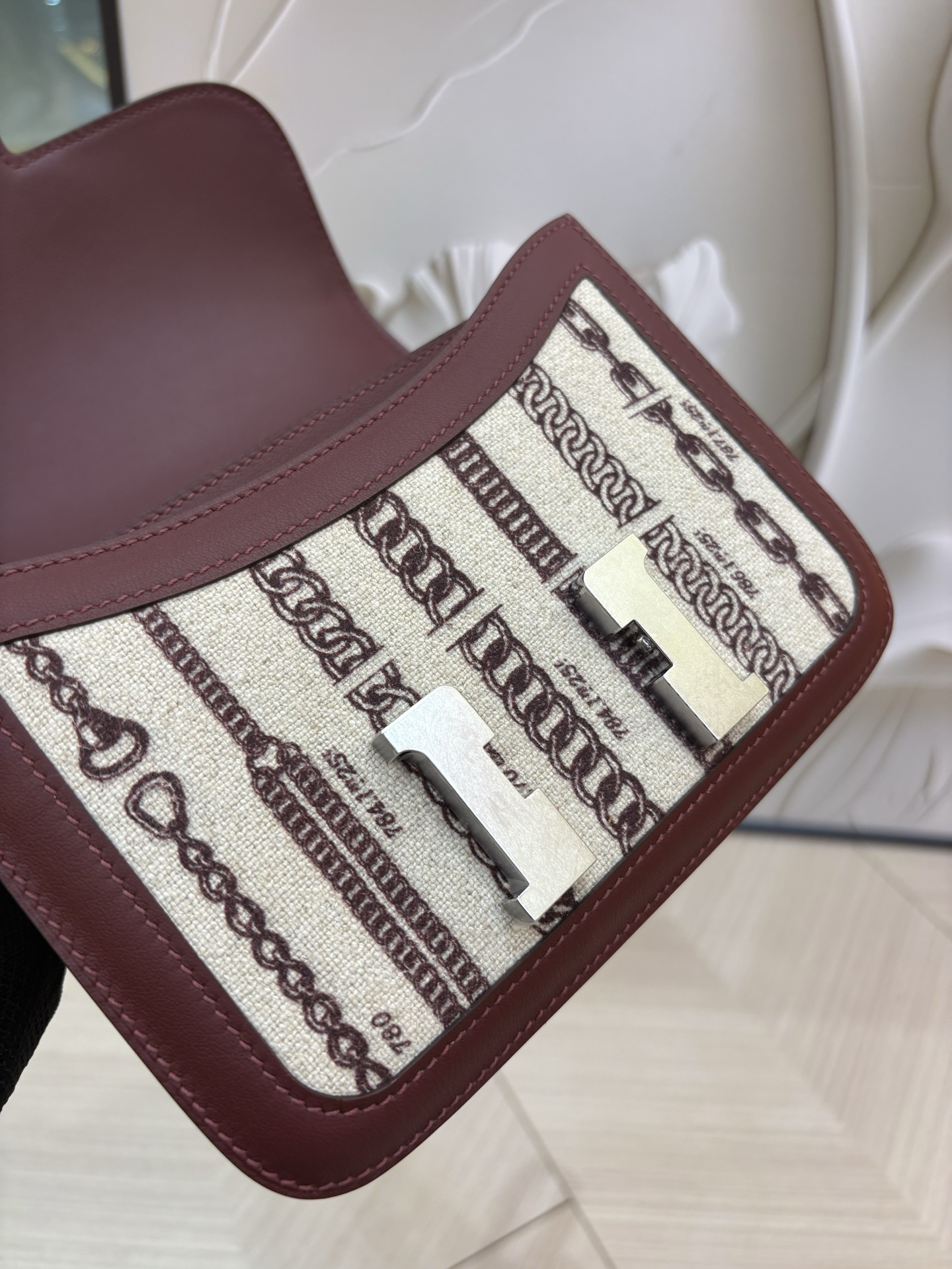 Constance/Constance-18cm-Red-Special-Edition/img_007