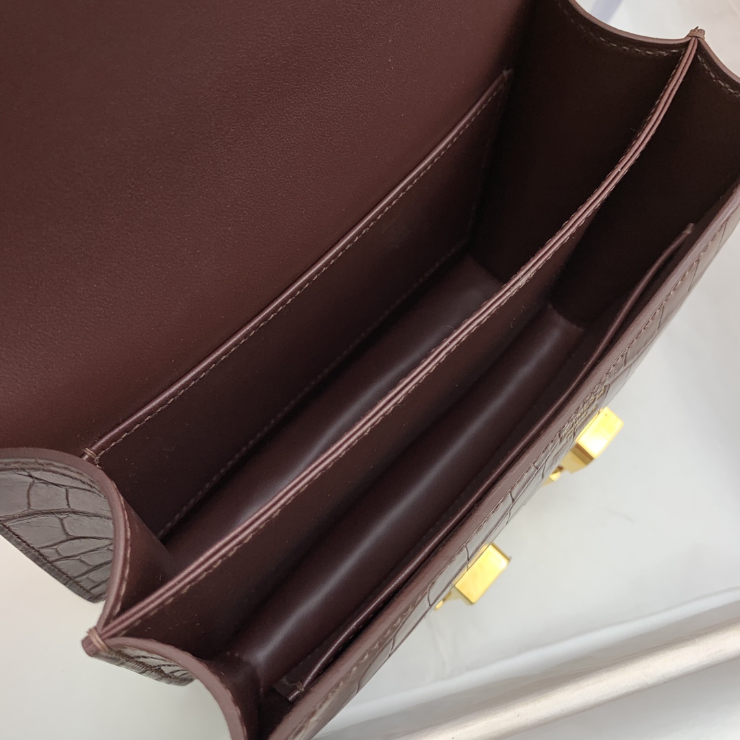 Constance/Constance-18cm-shiny-Alligator-Texture-Bordeaux-wine/img_008