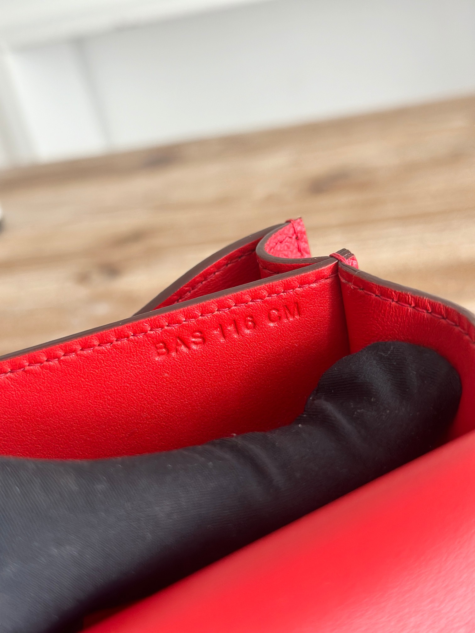 Constance/Constance-19cm-Epsom-Red-GHW/img_009