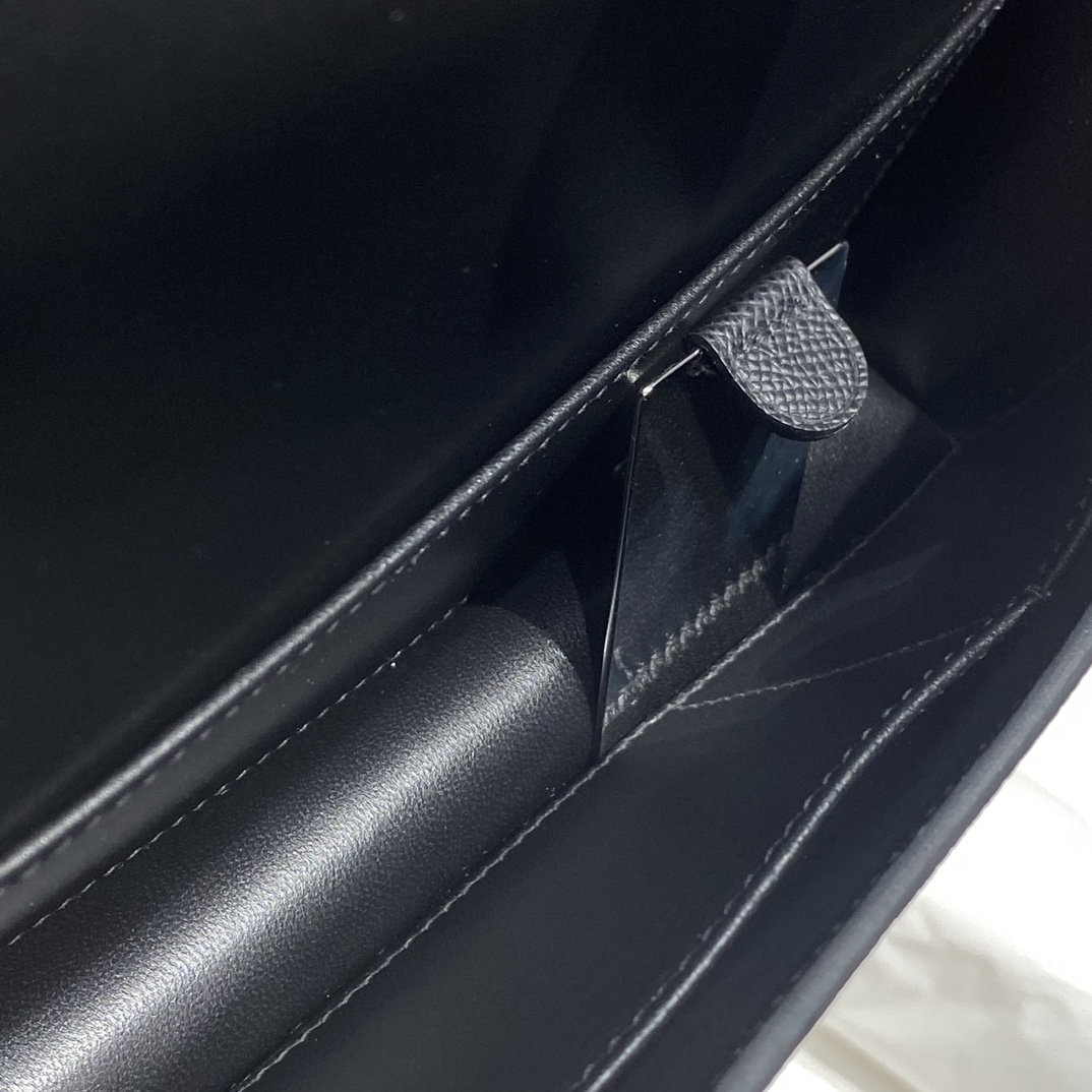 Constance/Constance-Elan-18cm-with-mirror-Black-SHW/img_005