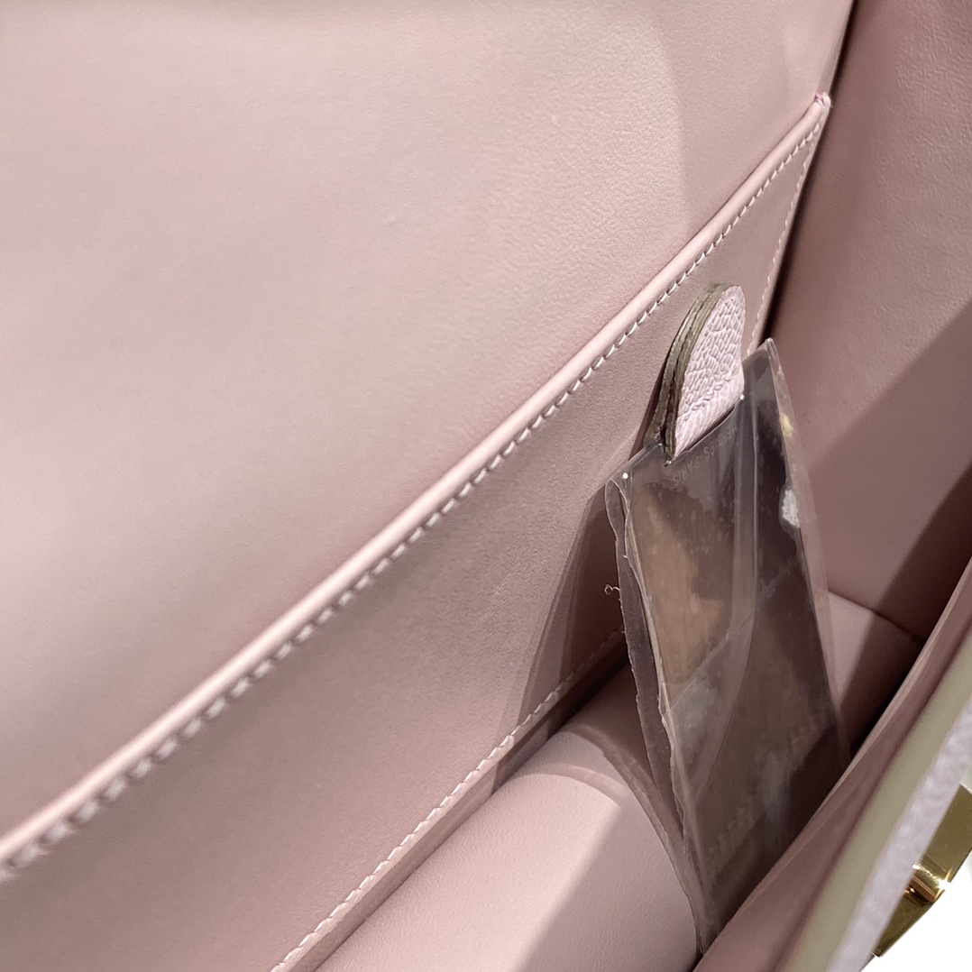 Constance/Constance-Elan-18cm-with-mirror-Dreamy-Pink-GHW/img_009