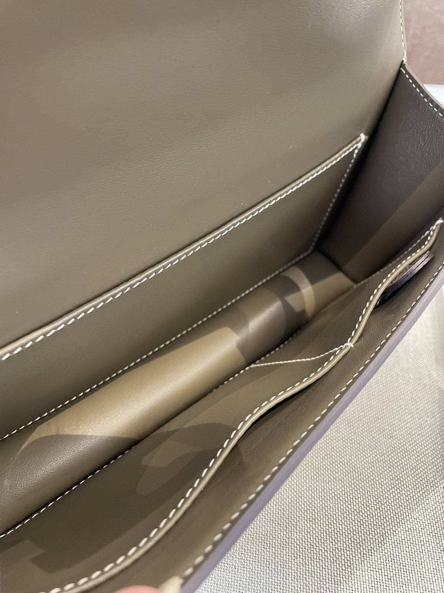 Constance/Constance-Elan-24cm-Epsom-with-mirror-Etoupe/img_008