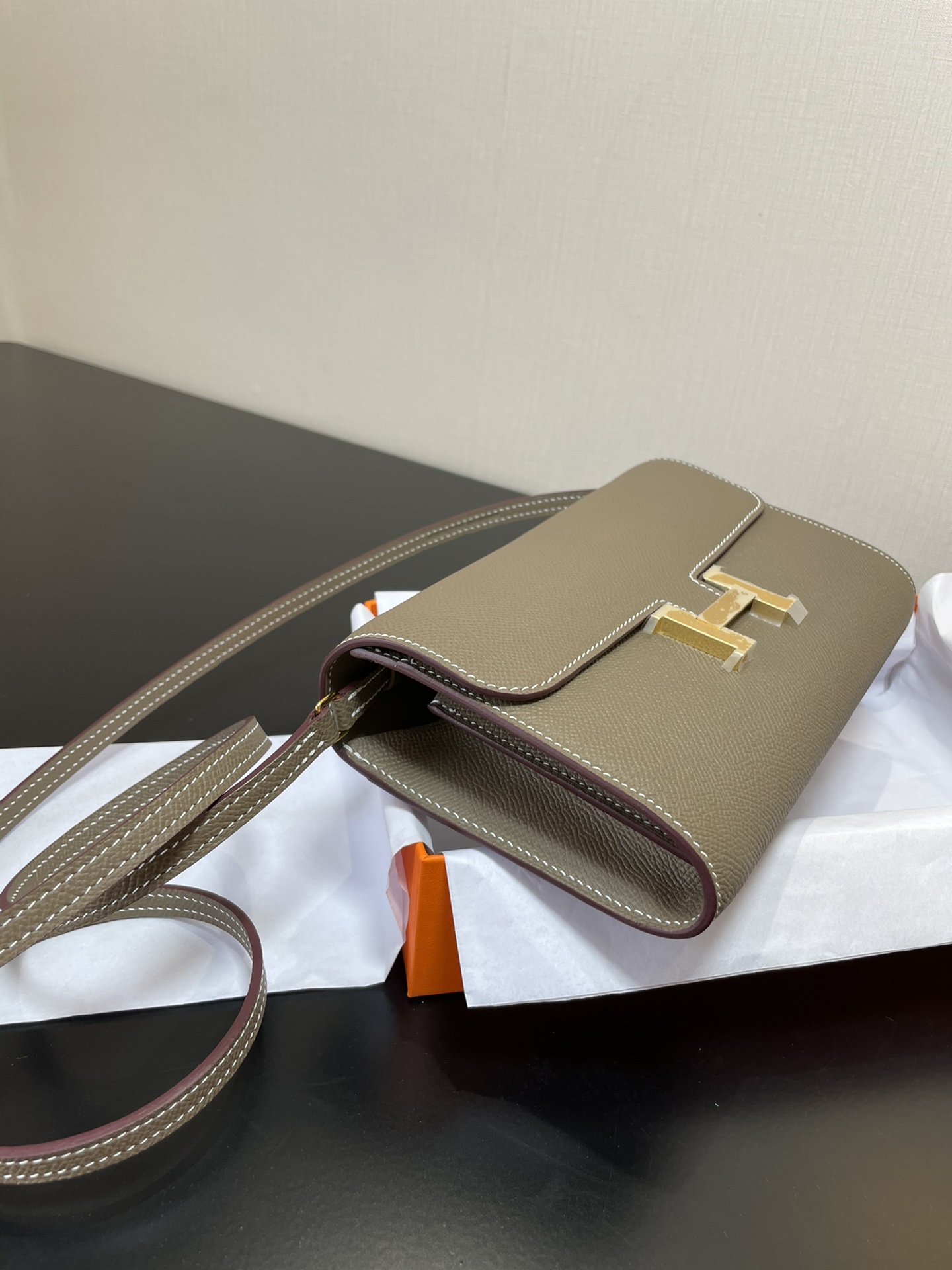 Constance/Constance-to-go-20.5cm-epsom-Etoupe/img_009