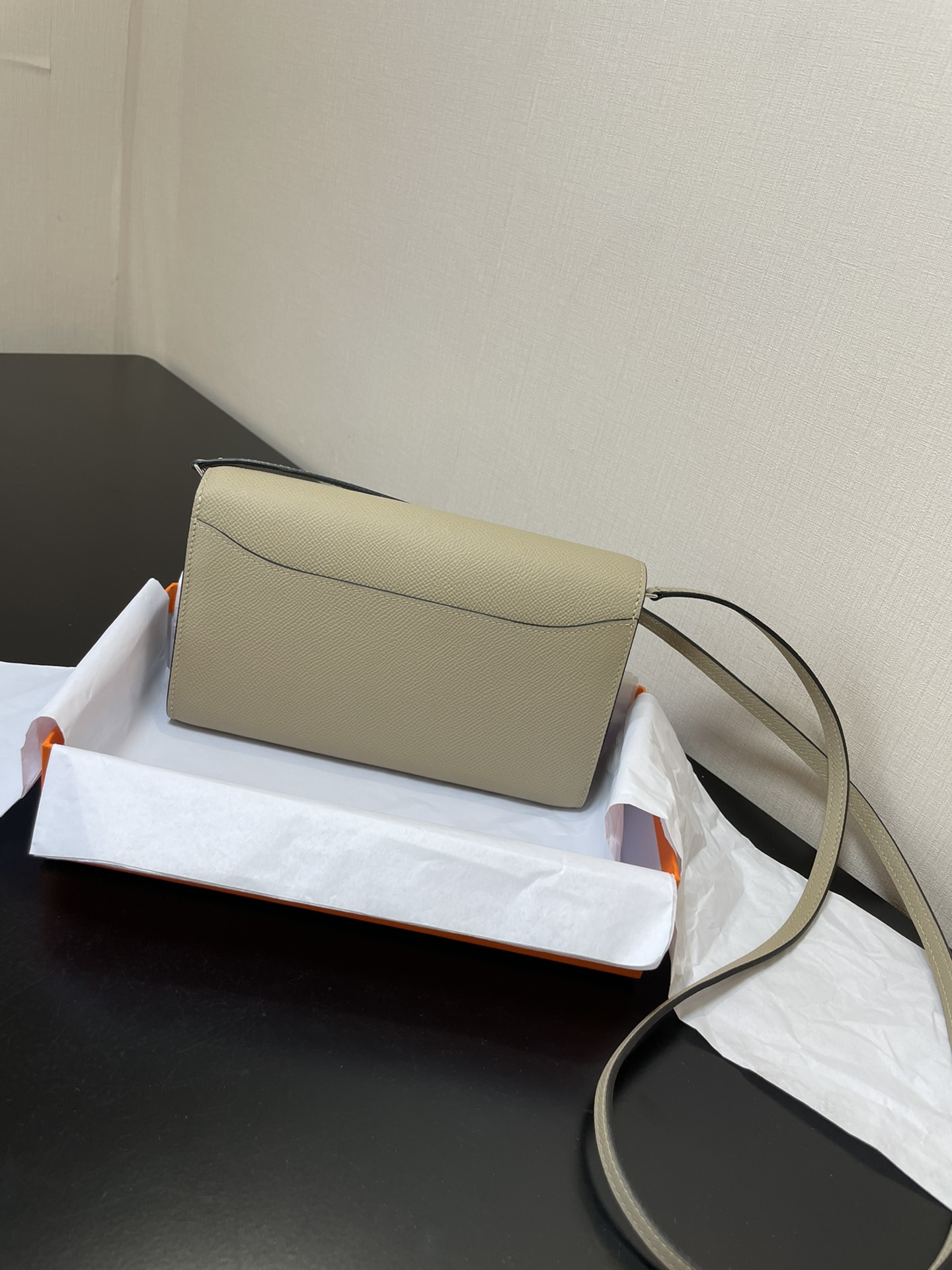 Constance/Constance-to-go-20.5cm-epsom-Light-Yellow/img_005