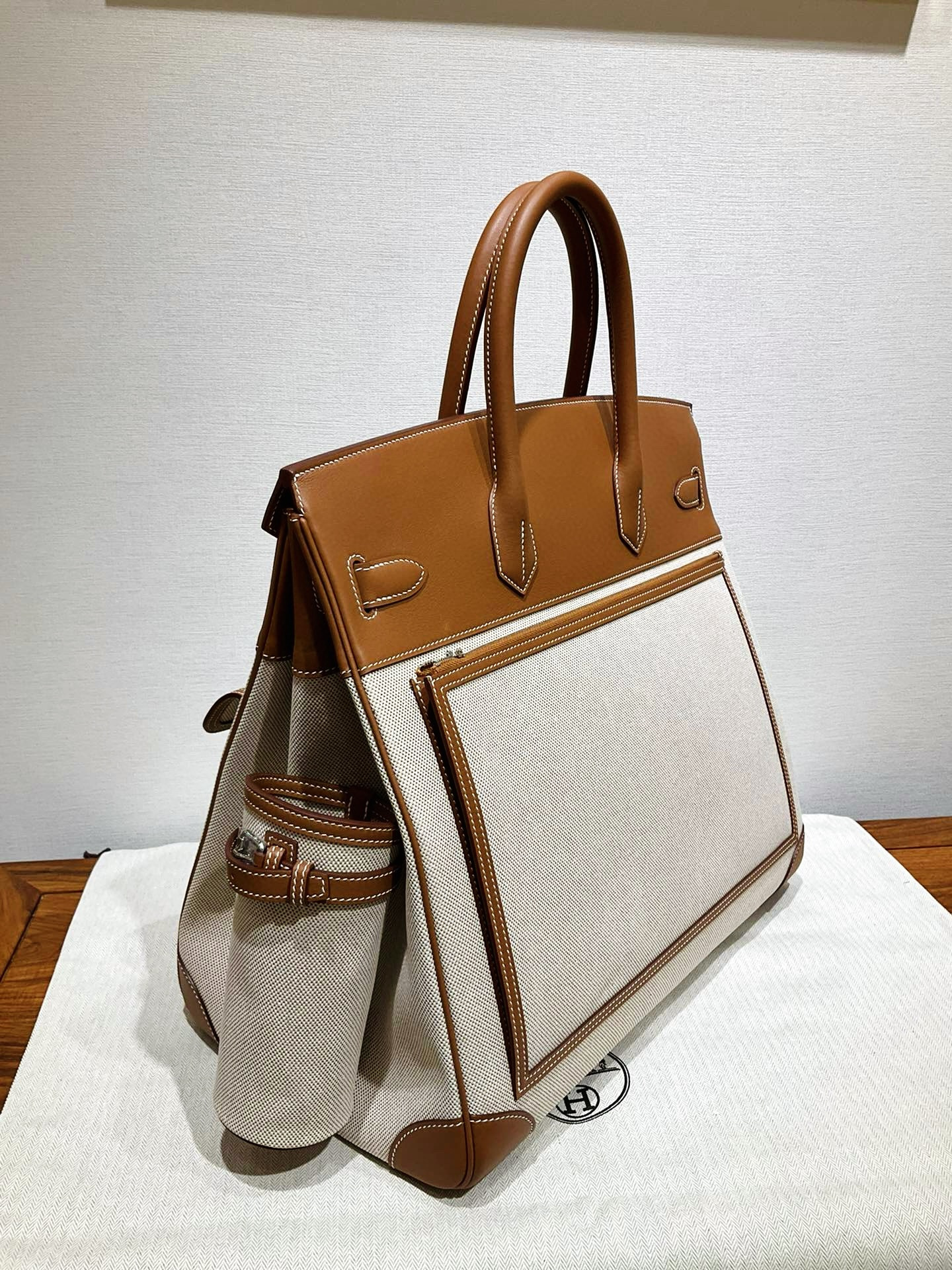 Hac/Hac-40-cargo-swift-&-canvas-Brown-and-White/img_004