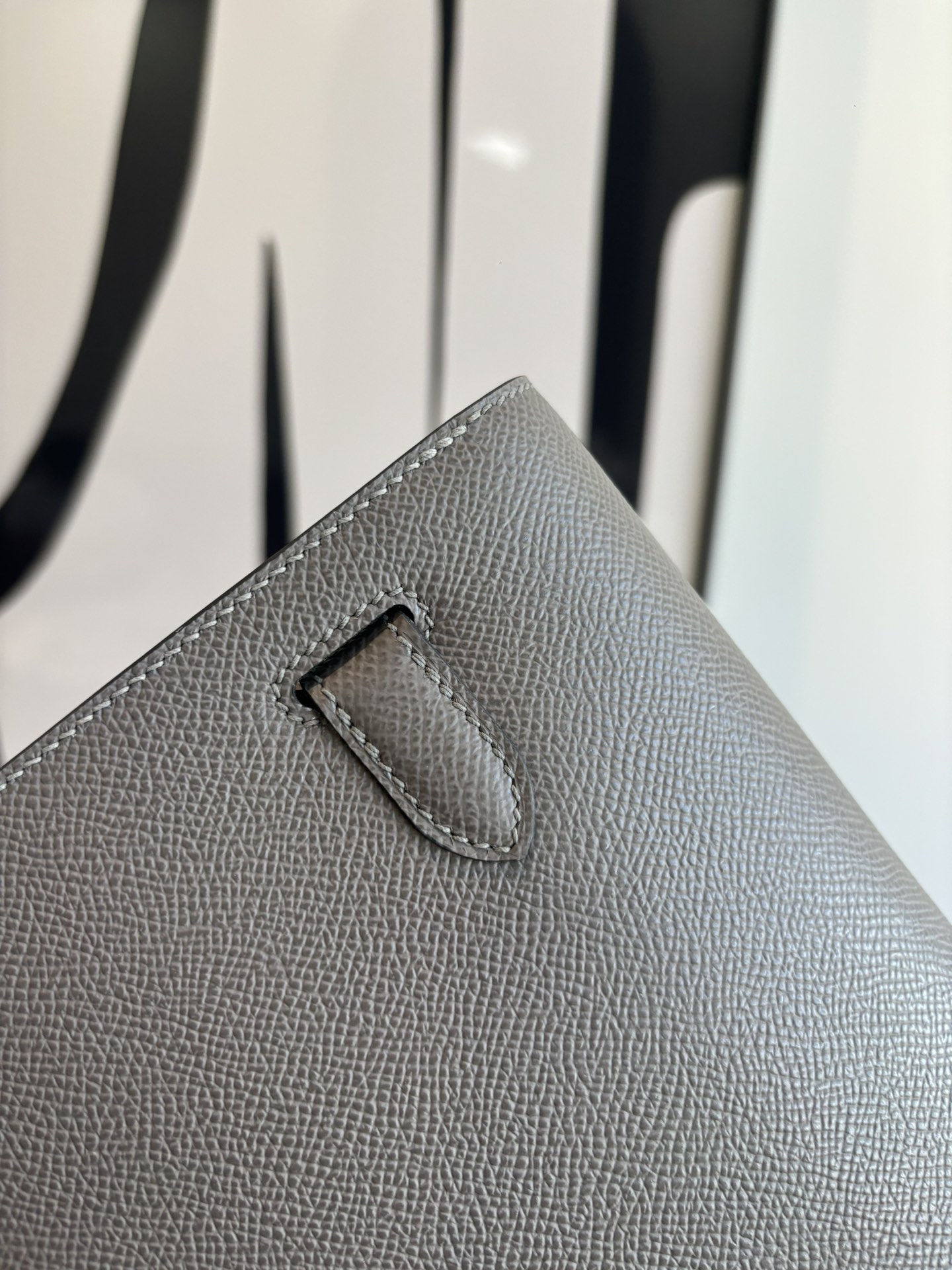 Depeches 25/Kelly-Depeches-25cm-Epsom-Grey-SHW/img_005