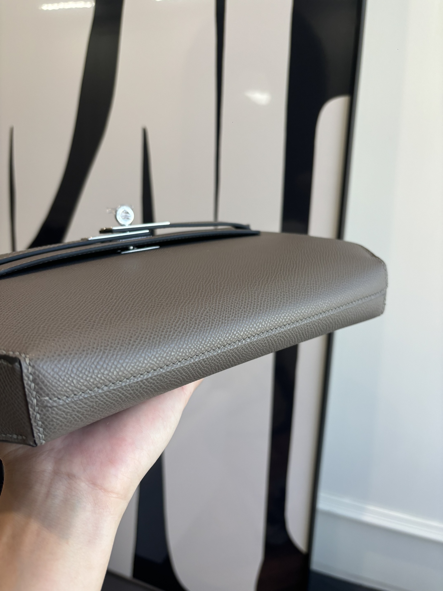 Depeches 25/Kelly-Depeches-25cm-Epsom-Grey-SHW/img_007