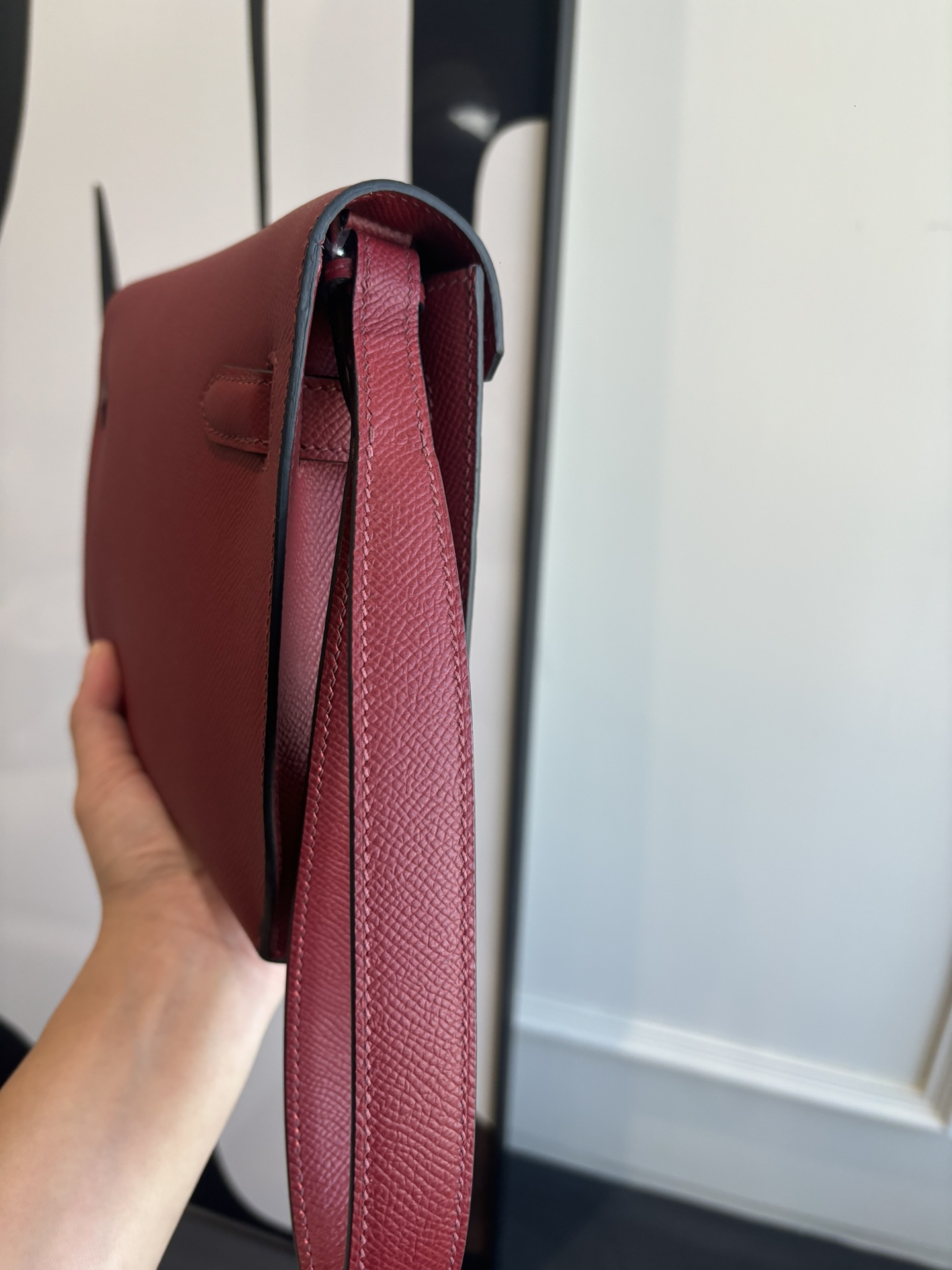 Depeches 25/Kelly-Depeches-25cm-Epsom-Red/img_006