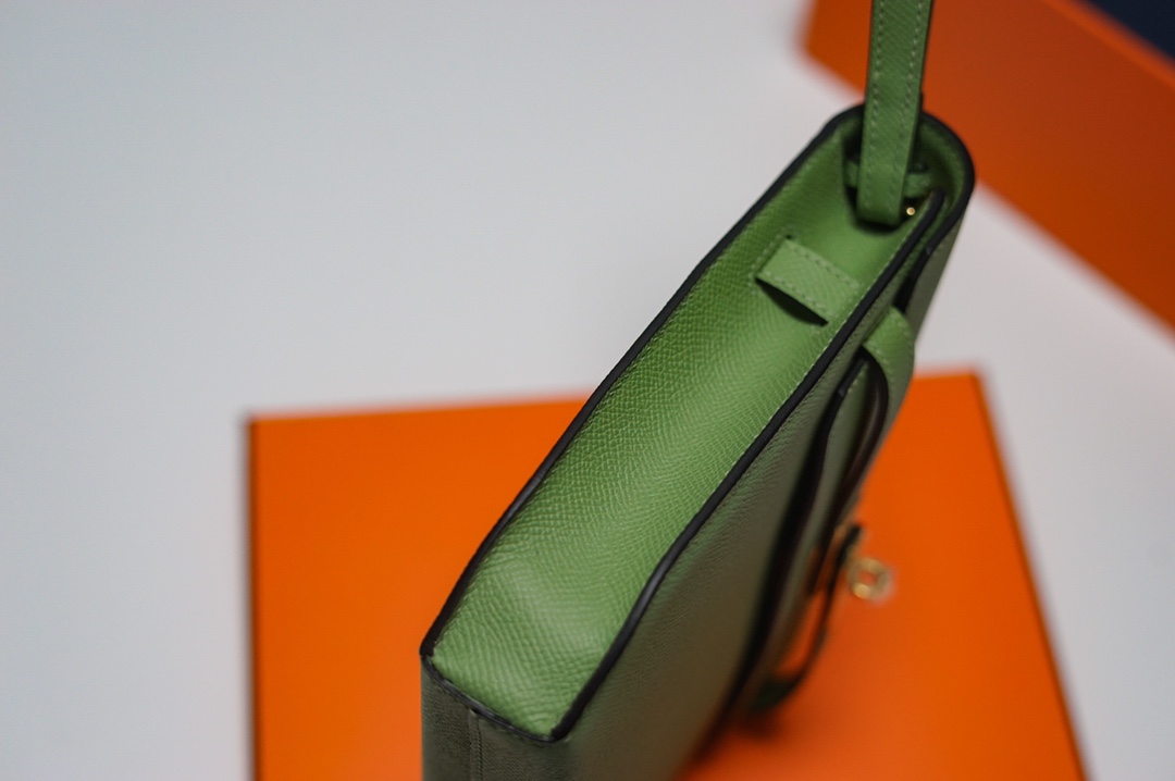 Depeches 25/Kelly-Depeches-25cm-Epsom-Vanilla/img_004