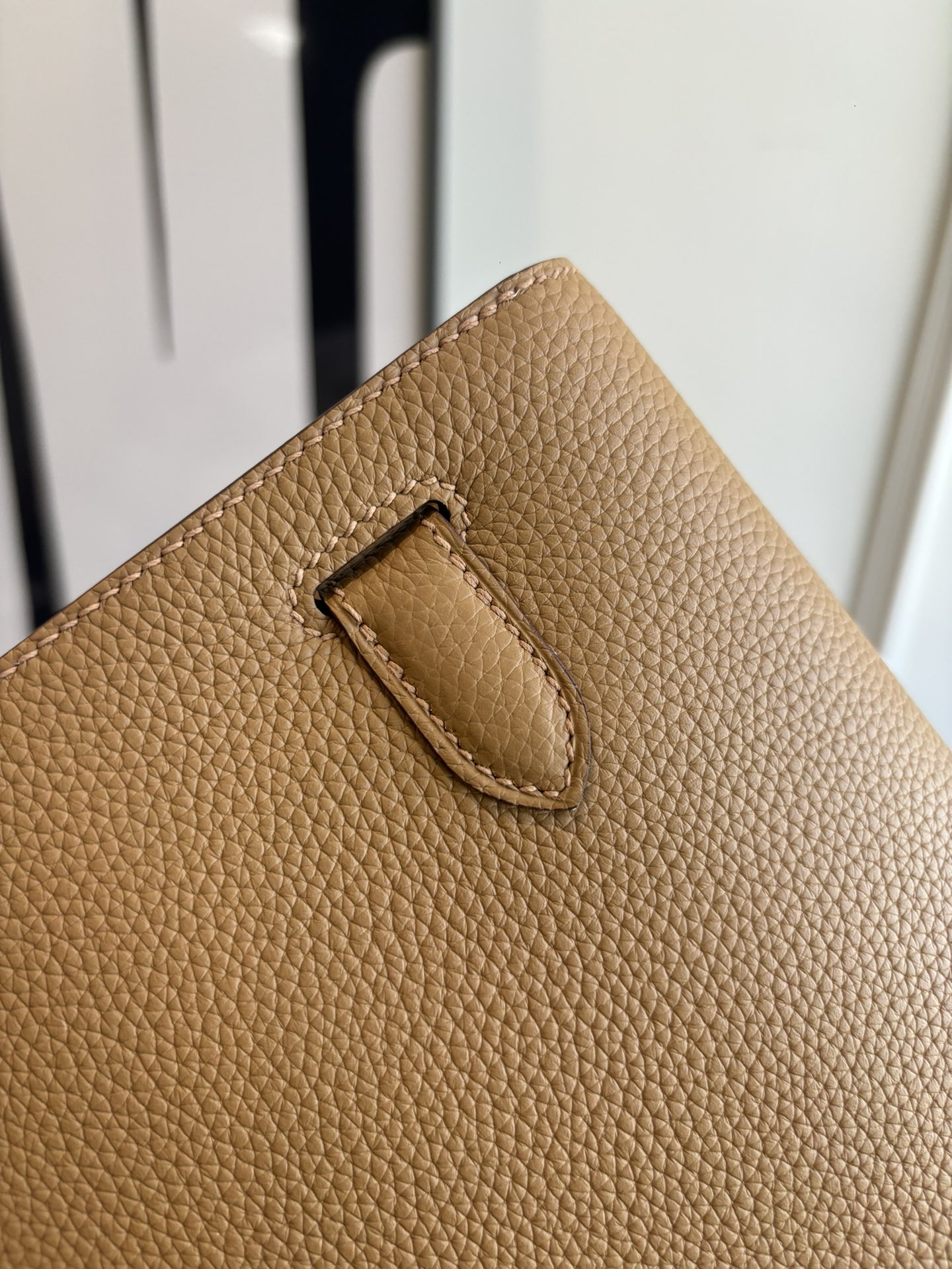 Depeches 25/Kelly-Depeches-25cm-Togo-Brown/img_005