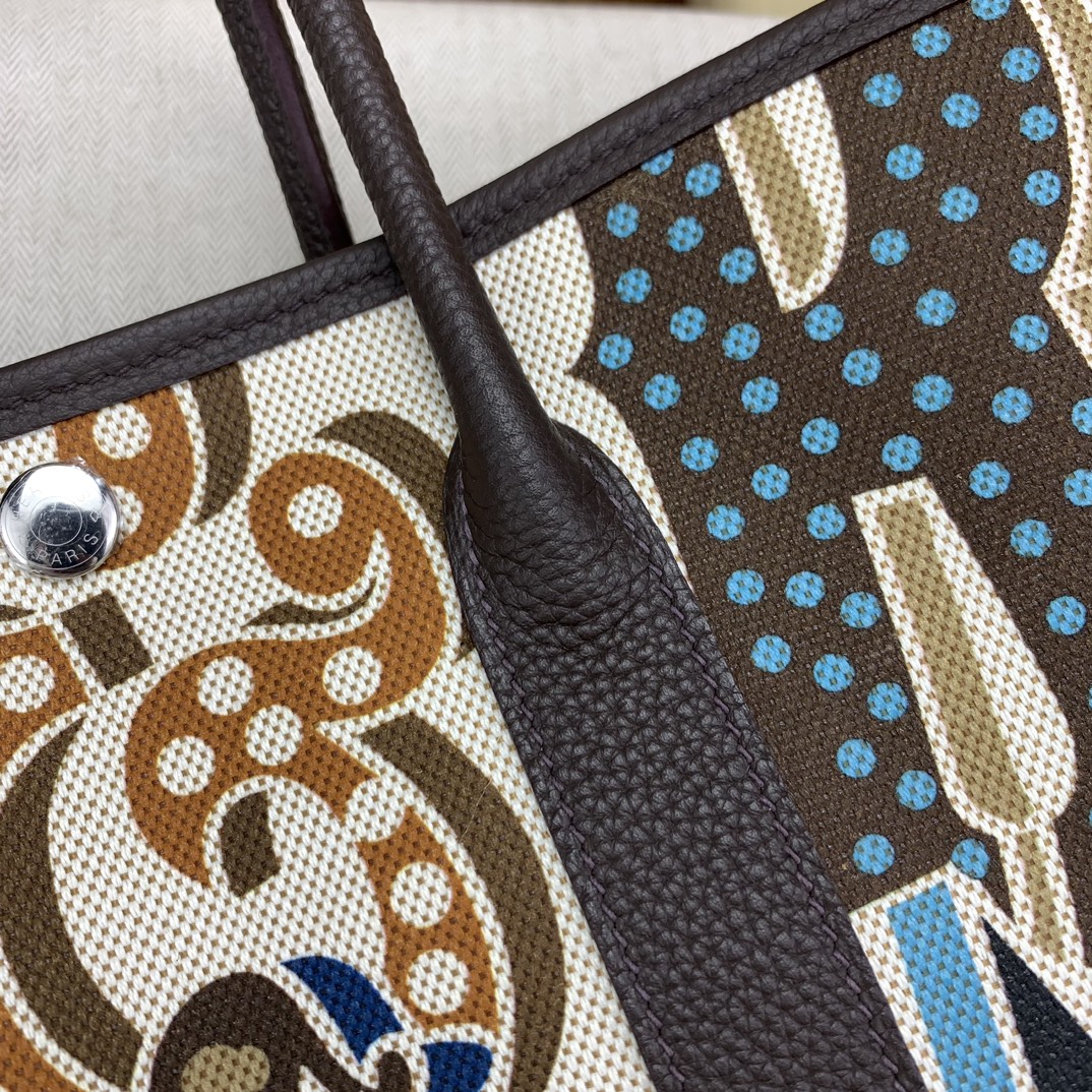 Garden/Garden-party-30cm-Painting-Art-Canvas&Negonda-Ebony/img_006