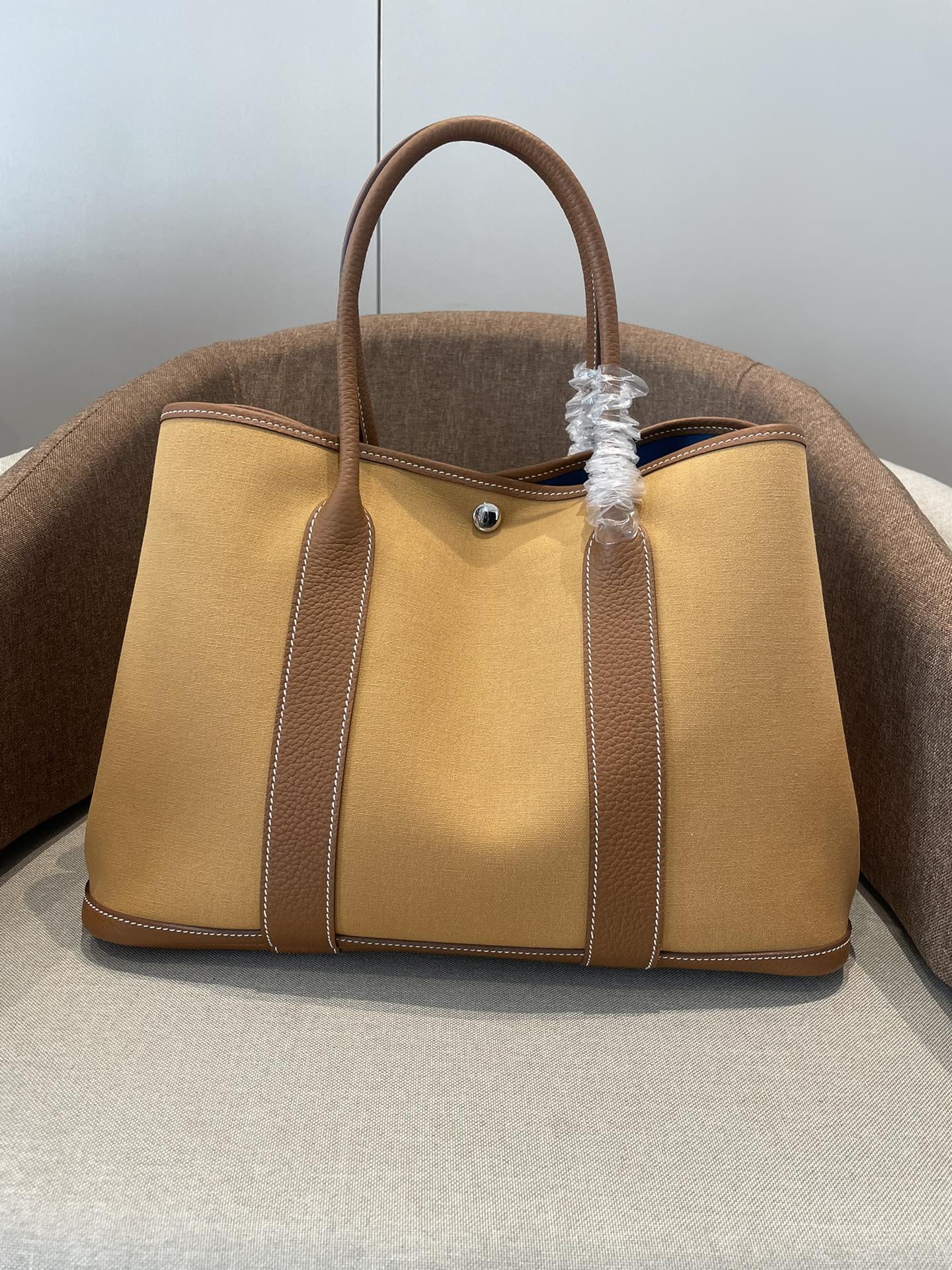 Garden/Garden-party-30m-Canvas&Negonda-Brown/img_003