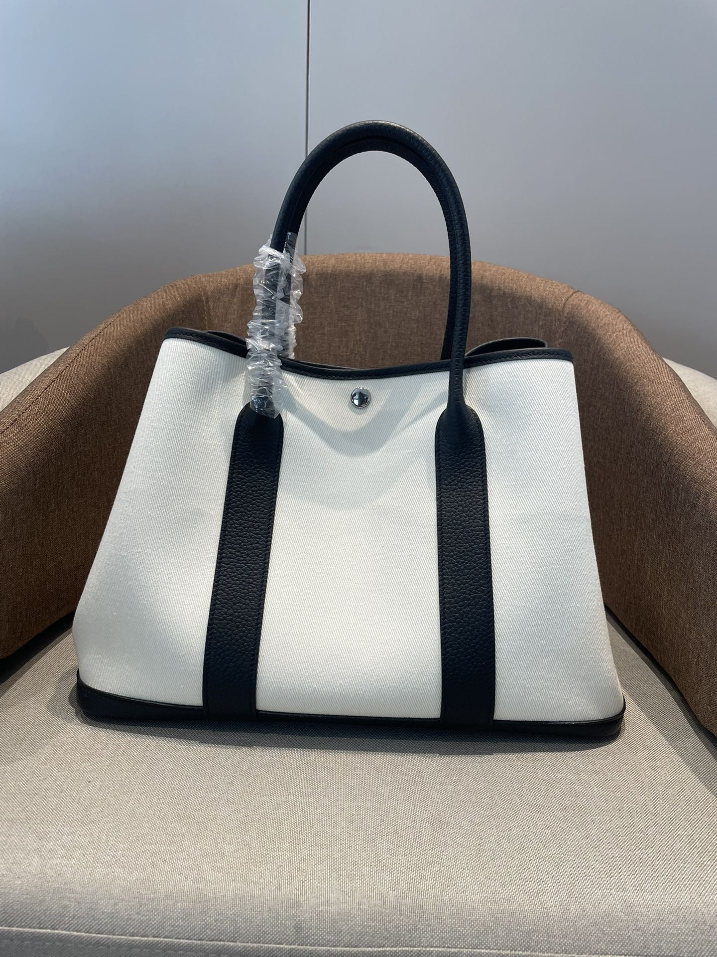 Garden/Garden-party-30m-Canvas&Negonda-White&Black/img_003