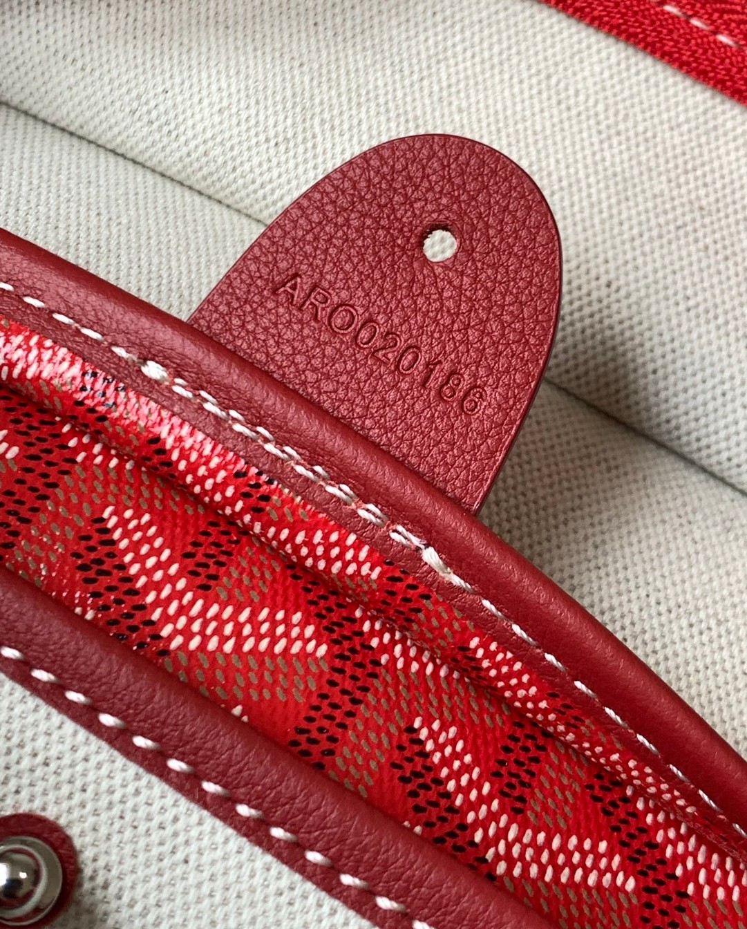 Goyard/Artois-Medium-50x30cm-Red/img_009