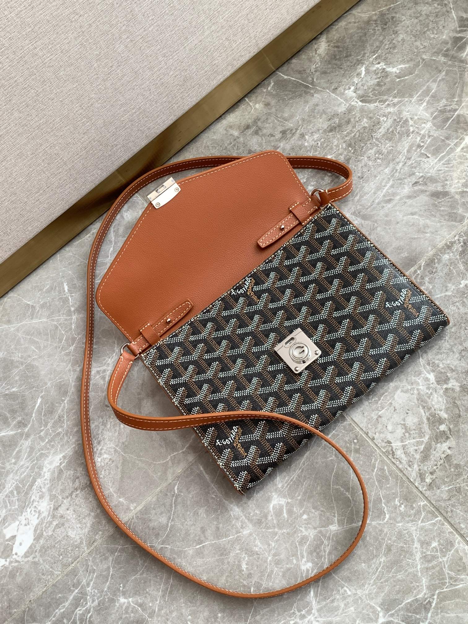 Goyard/Chypre-Pouch-Wallet-21x16cm-Black&Brown/img_004