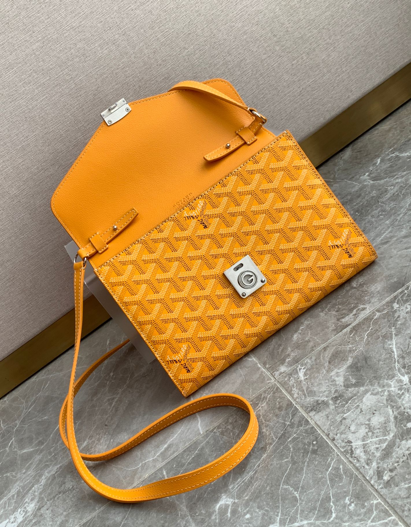 Goyard/Chypre-Pouch-Wallet-21x16cm-Yellow/img_004