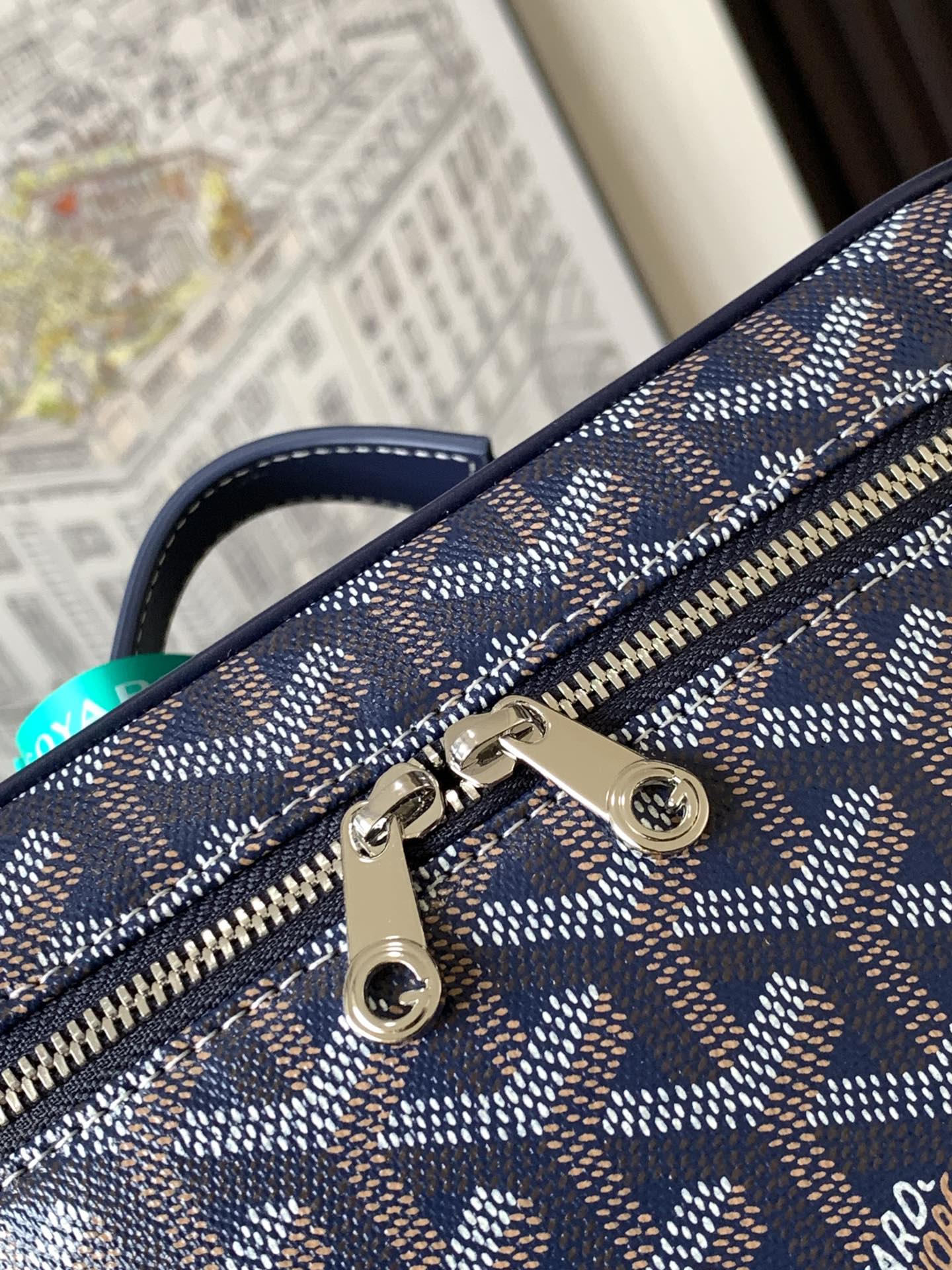 Goyard/Muse-Make-up-DeepBlue/img_005