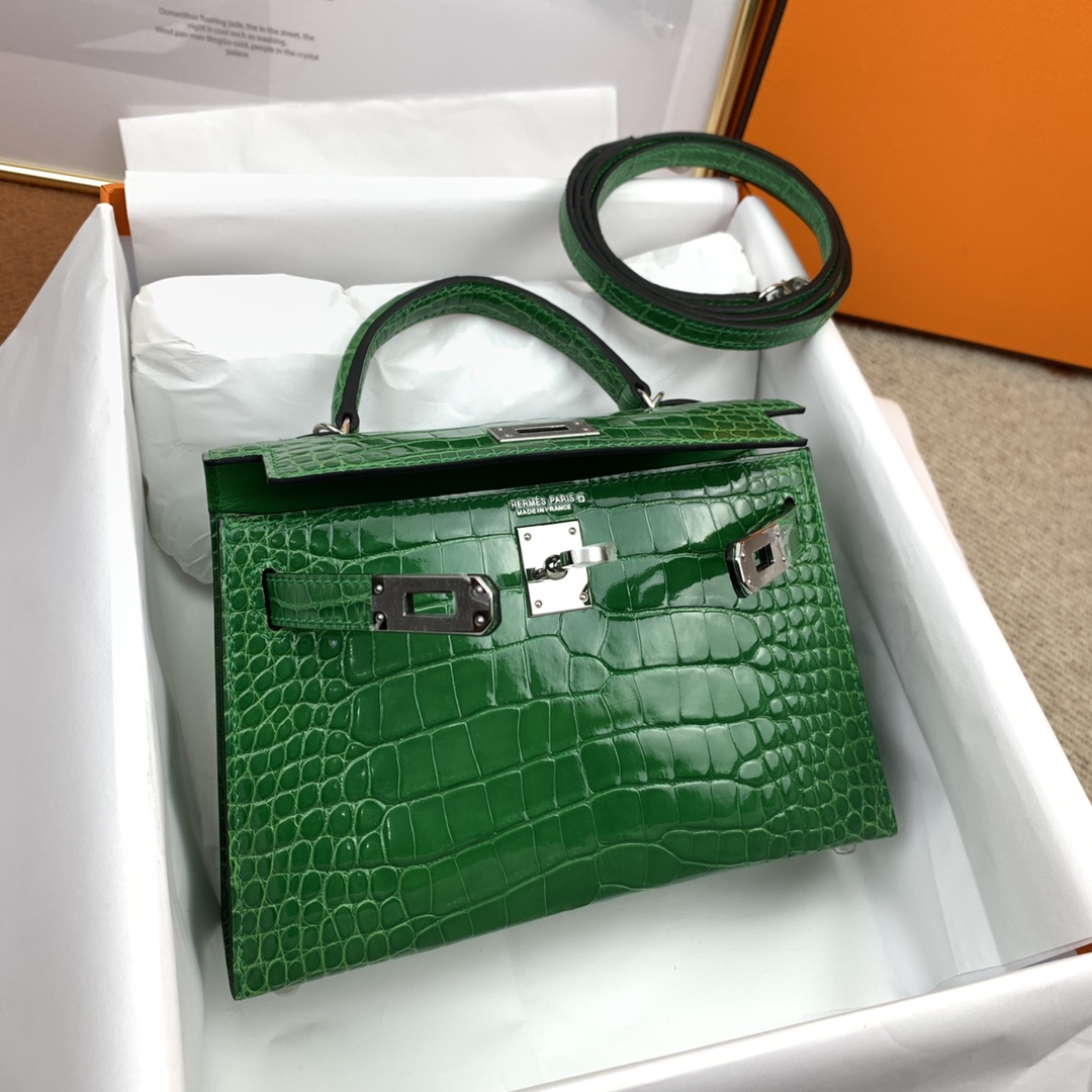 Kelly/Hermes-Mini-Kelly-Crocodile-Texture-BambooGreen/img_005