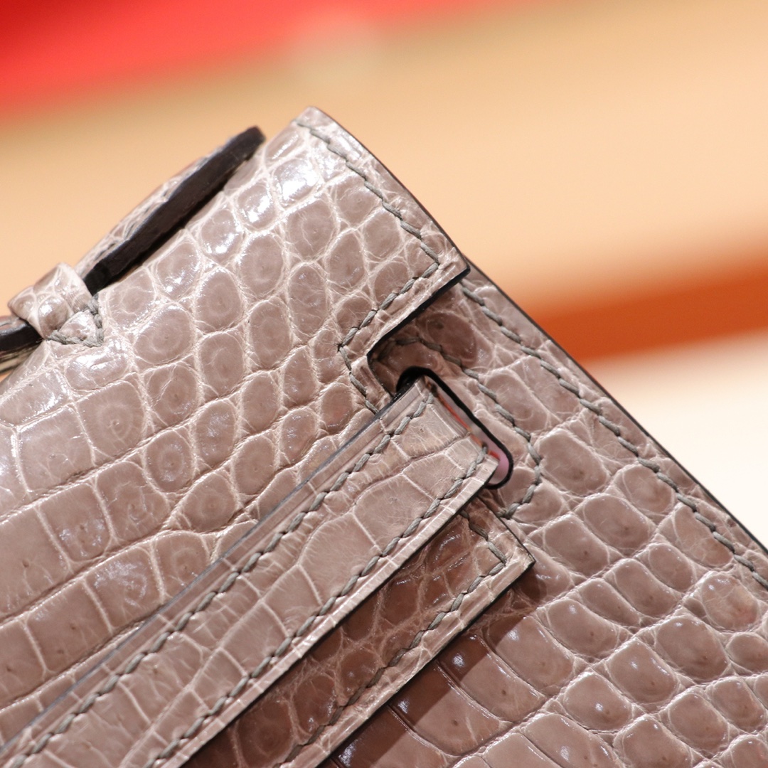 Kelly/Hermes-Mini-Kelly-Crocodile-Texture-TurtledoveGrey/img_004