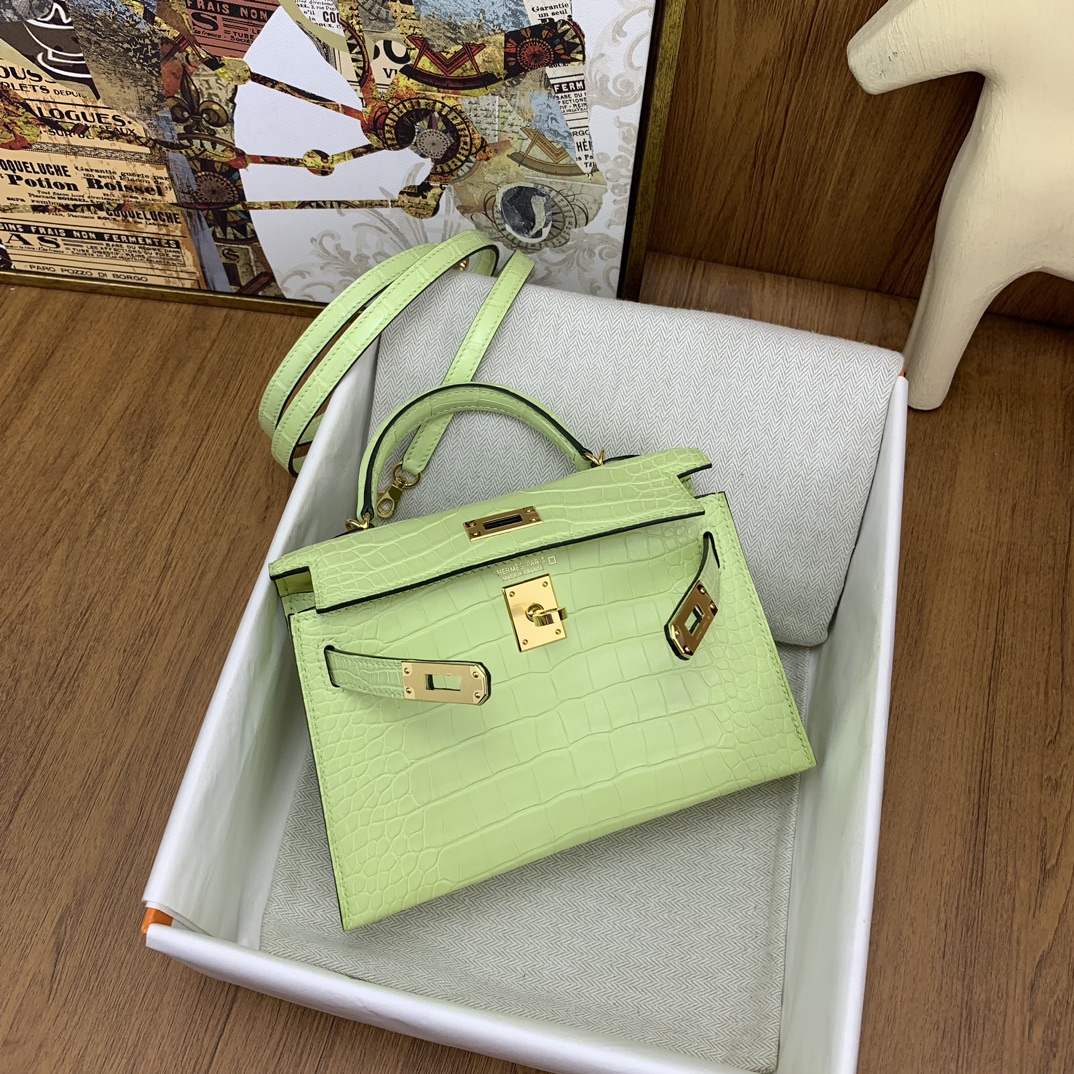 Kelly/Hermes-Mini-Kelly-Matte-Crocodile-Texture-BudsGreen/img_005