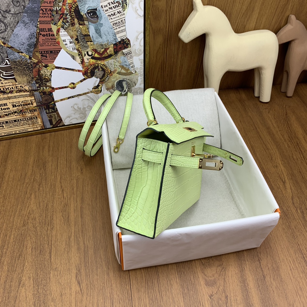 Kelly/Hermes-Mini-Kelly-Matte-Crocodile-Texture-BudsGreen/img_007