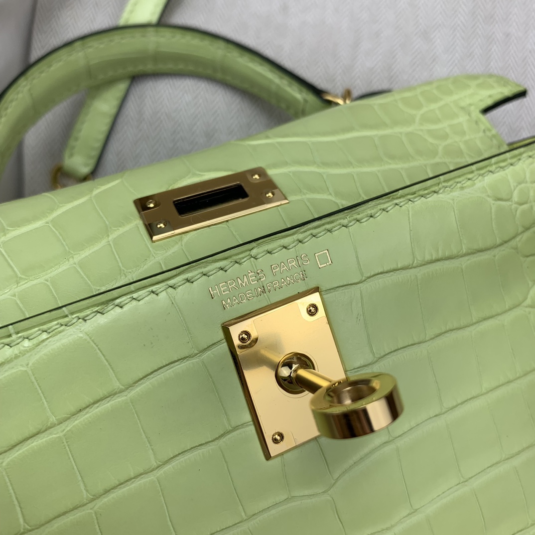 Kelly/Hermes-Mini-Kelly-Matte-Crocodile-Texture-BudsGreen/img_008