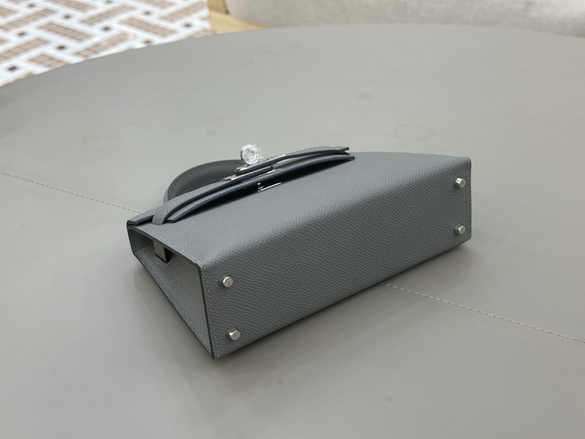 Kelly/Kelly-Mini-19cm-Epsom-CumulonimbusGrey-SHW/img_004