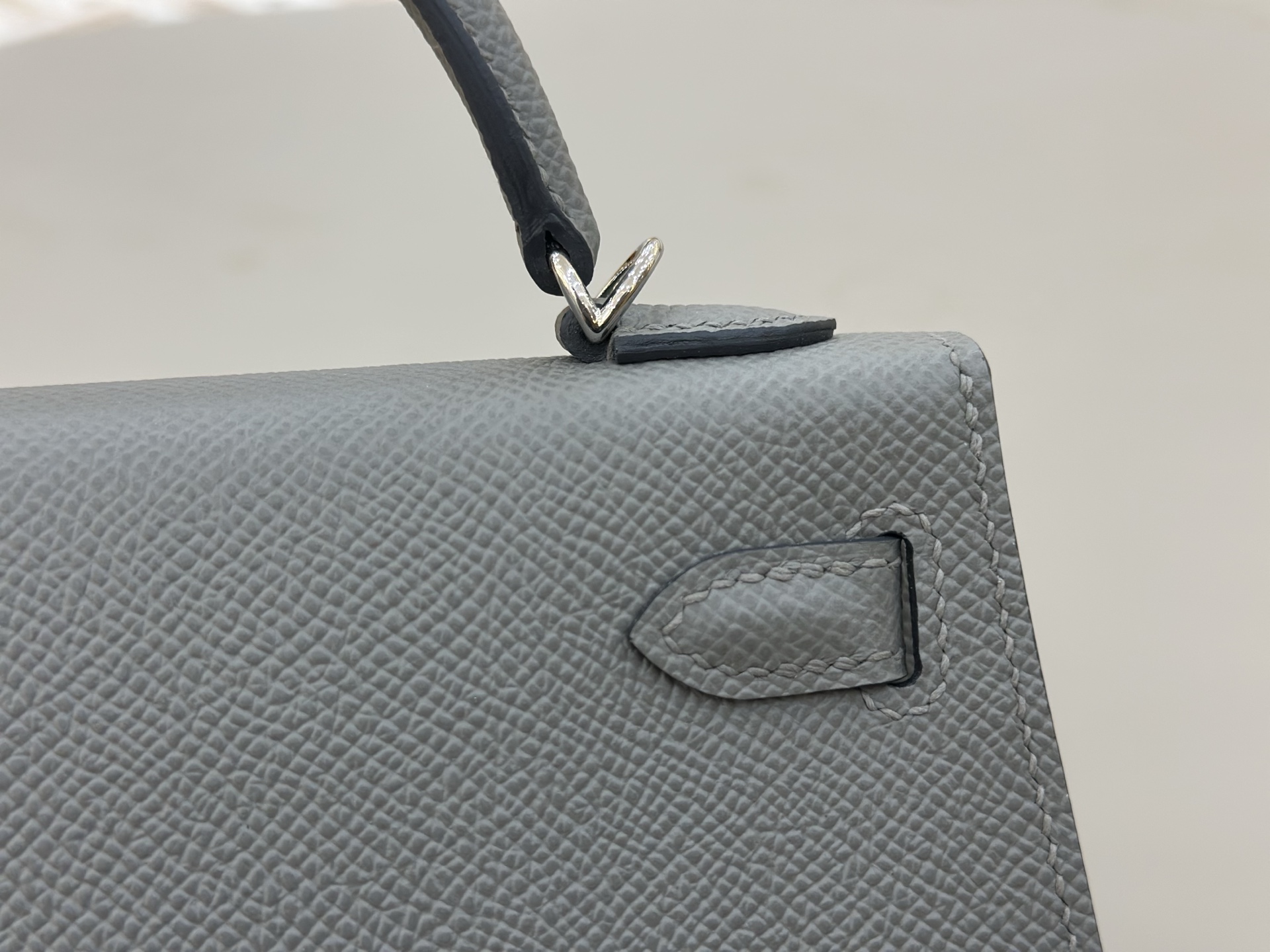 Kelly/Kelly-Mini-19cm-Epsom-CumulonimbusGrey-SHW/img_006